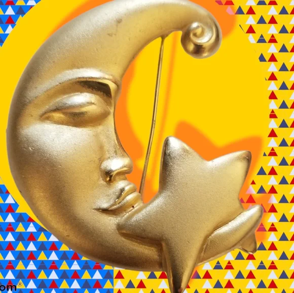 Vintage 1970s Matte Gold Tone Moon and Star Brooch - Picture 9 of 12